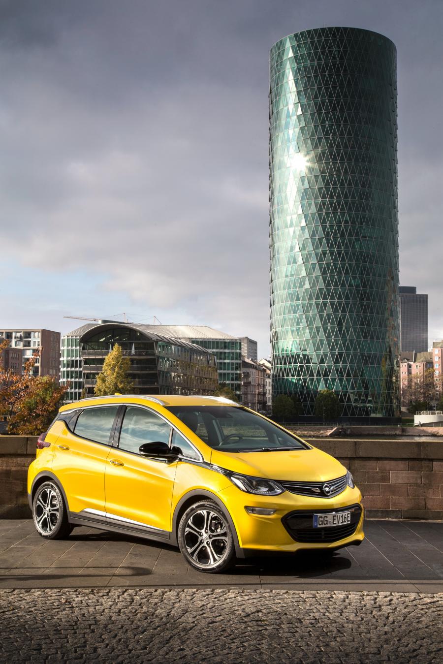  Opel Ampera-e 2016 года  (фото 3 из 44)